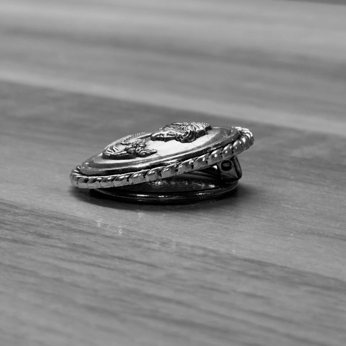 Vintage Kamee Brosche Anhänger Viktorianisch Edel Silber Metall Grau Stein