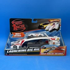 HOT WHEELS  SPEED RACER MACH 5 LAUNCHING BIG RIG INCLUDES MACH 5 NEW SEALED R66
