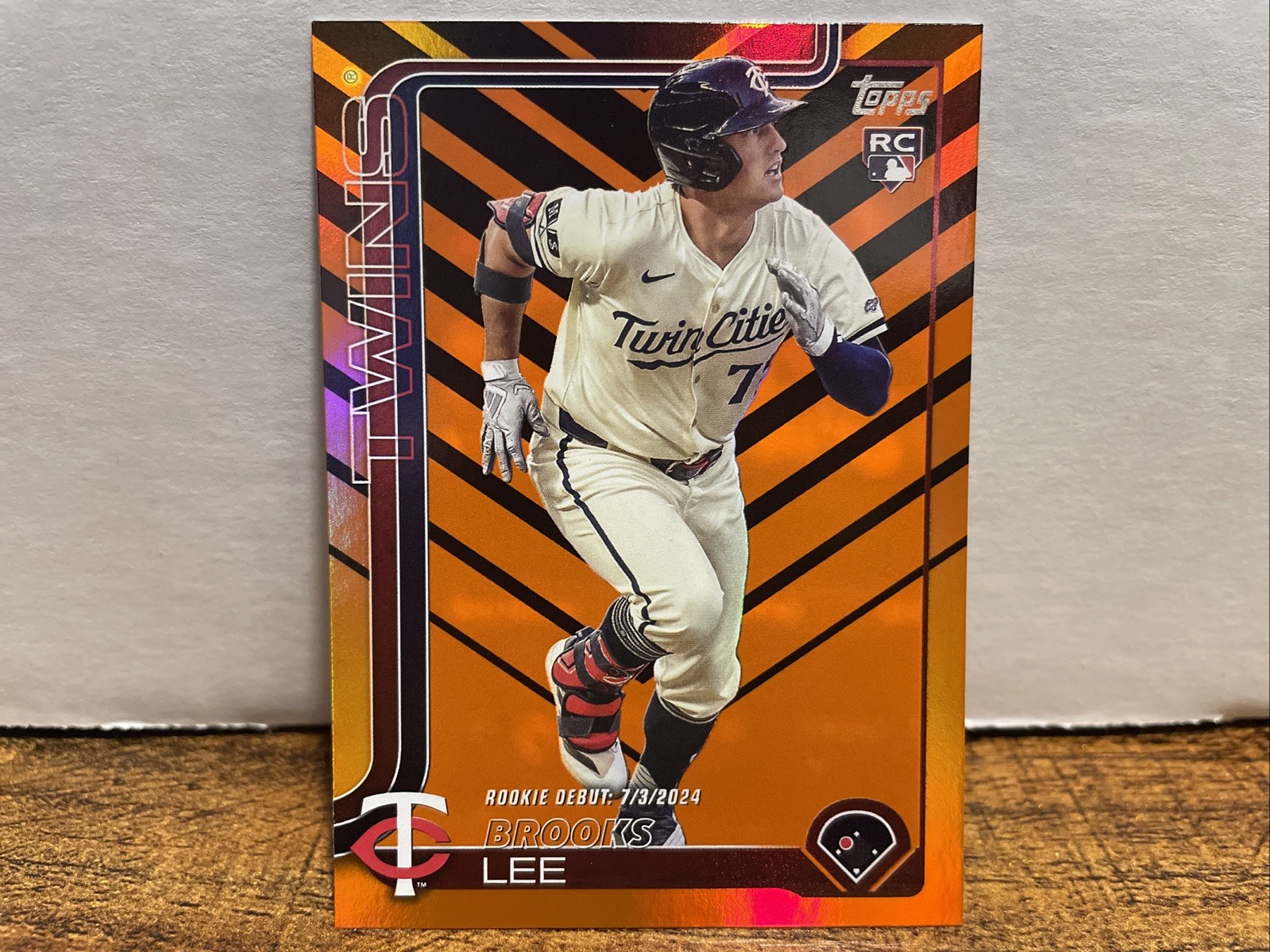 2025 Topps Update Holiday Foil - Brooks Lee RC Minnesota Twins #US243