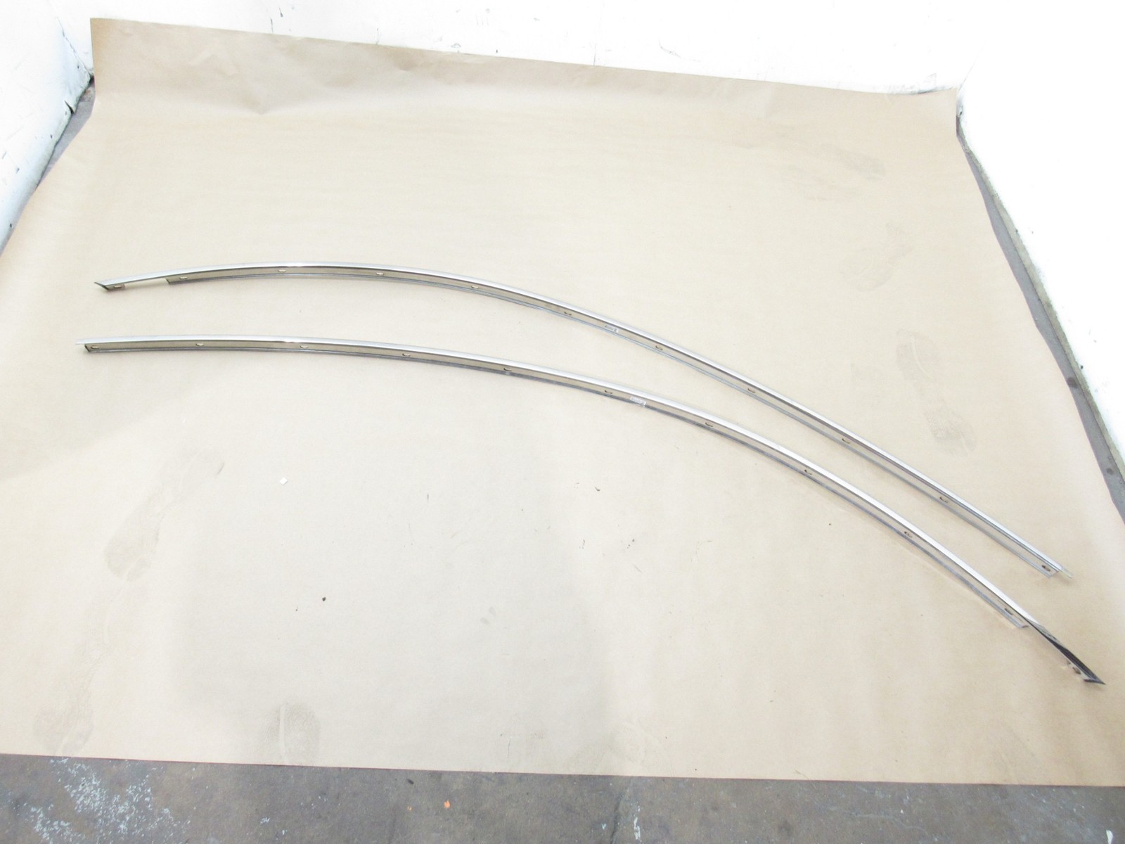 Bentley Continental GT 2012 Coupe Right Left Upper Drip Molding Set 11-18 ;#3