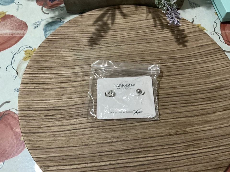 NEW Park Lane MATINEE EARRINGS Stud New Lead & Nickel free WEDDING Pearl NIB - Image 3 of 4