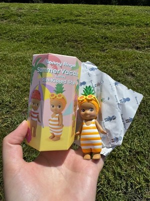 Authentic Sonny Angel Summer Vacation Sun Kissed Style: Pineapple. open box 