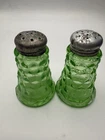 Vintage Uranium Salt pepper Shakers Green Cubist Pattern  Depression Era Set