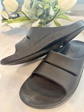 Oofos OOahh Sandals Mens Sz 10 Black Beach Walking Outdoor Recovery Slide