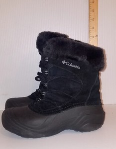 columbia techlite waterproof boots