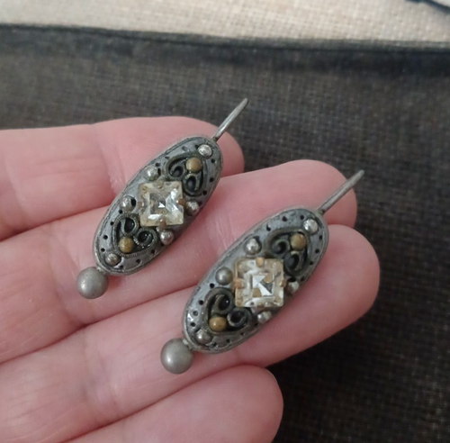 vtg Michal Golan Designer Signed Unique Glass Silver Plated Dangle Earring
