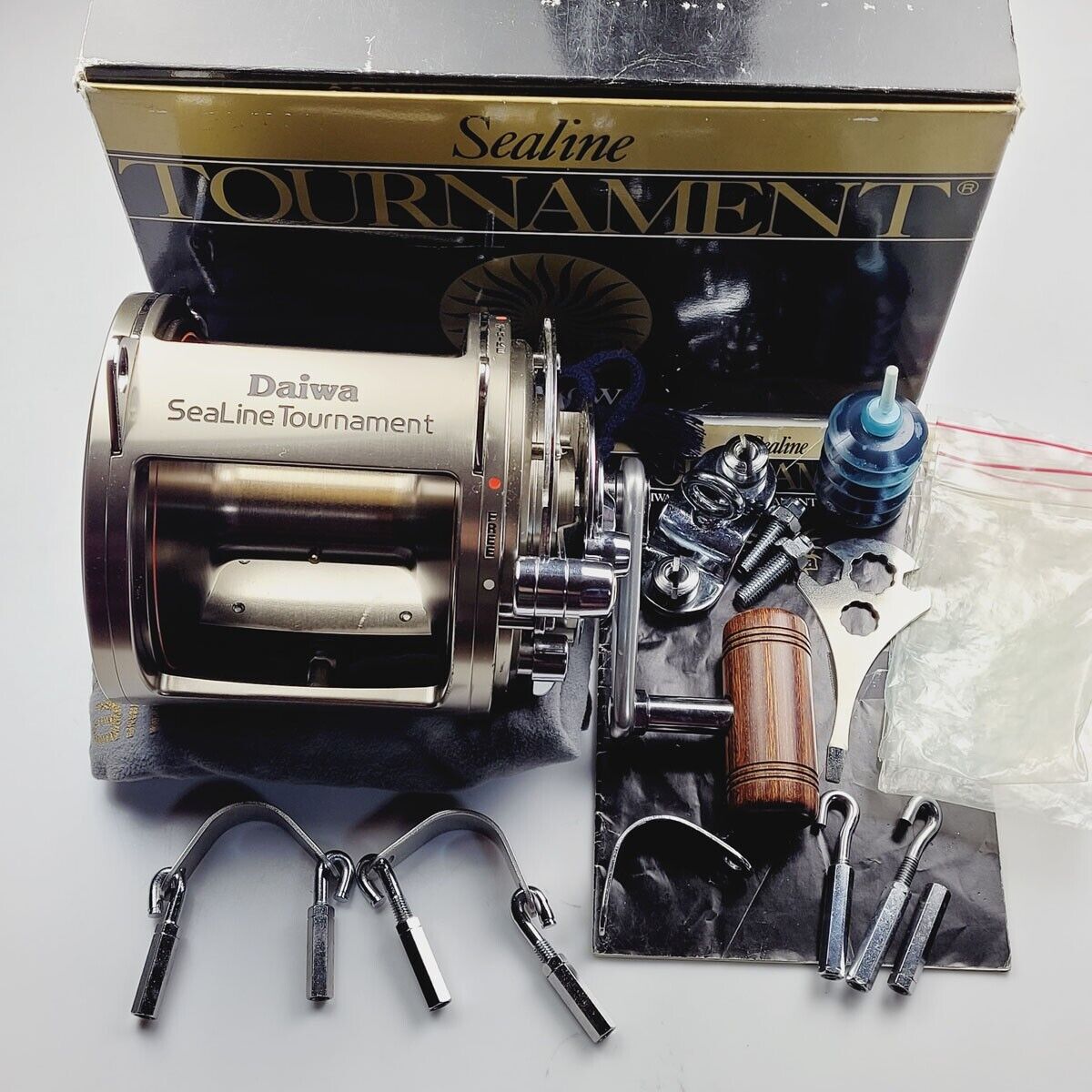 Daiwa Sealine Tournament 80W Reel Lever Drag Big Game Boxed Daiwa Sealine Tournament 80W Reel Lever Drag Big Game Boxed