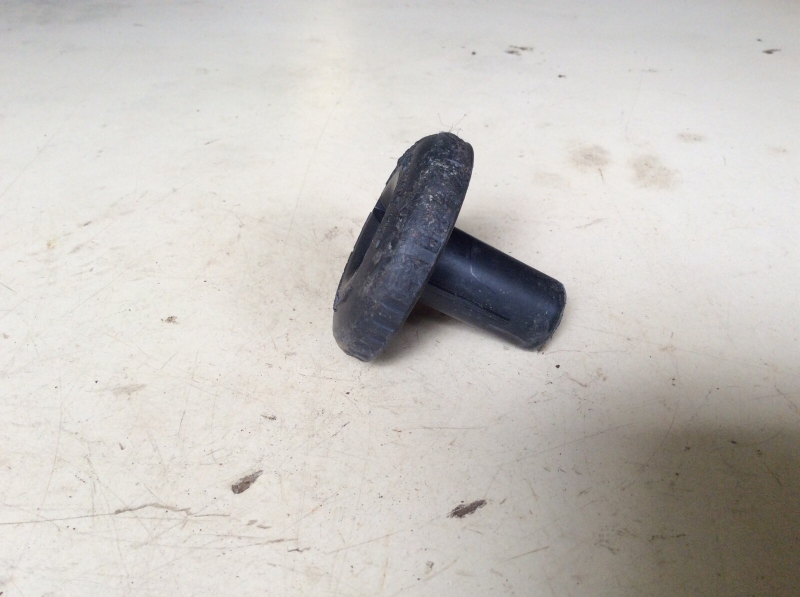 7888 MONTE CUTLASS REGAL MALIBU Prix Spare Tire wing nut assist knob