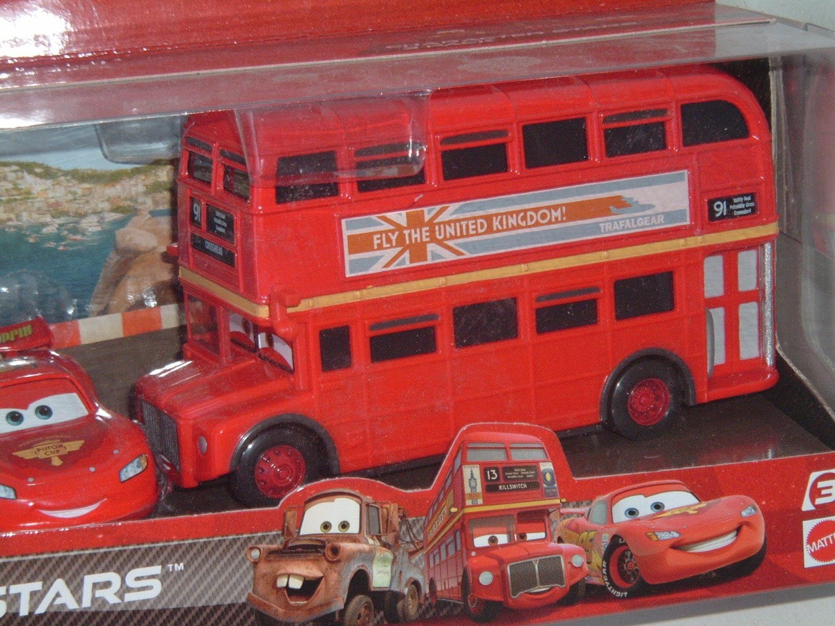 Disney Pixar Cars 2 Character Stars 3 Pack Lightning McQueen Mater Disney Pixar Cars 2 Character Stars 3 Pack Lightning McQueen Mater