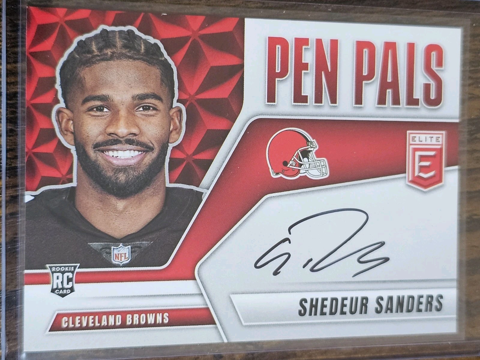 2025 Panini Donruss Elite Pen Pals Shedeur Sanders RC On Card Auto Black Ink SP