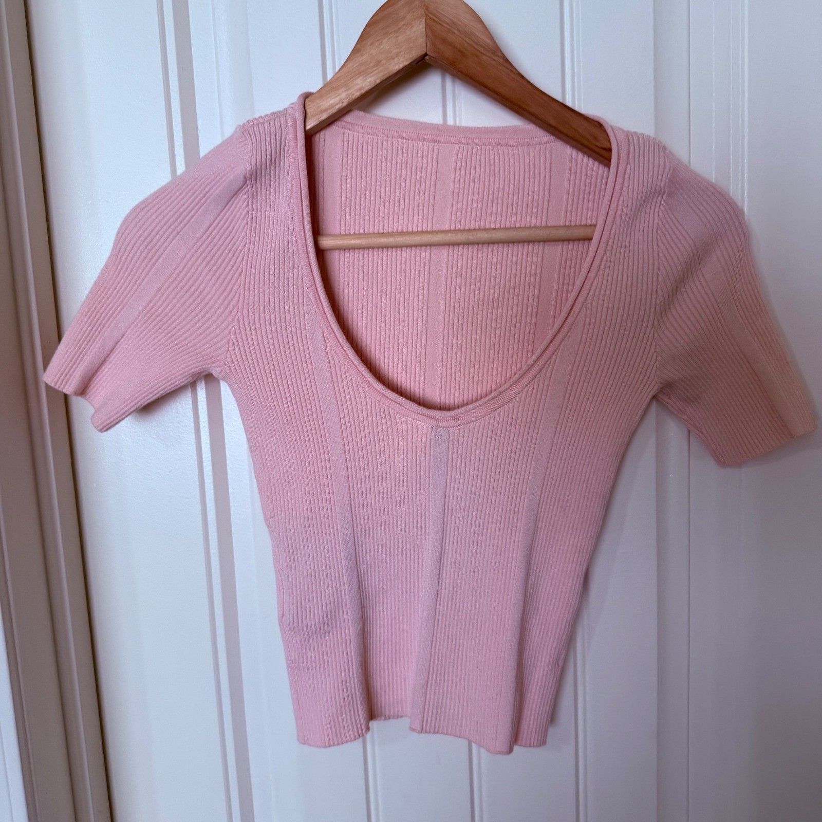 H&M Divided Ribbed Knit Scoop Neck Short Sleeve Top Pink Size S