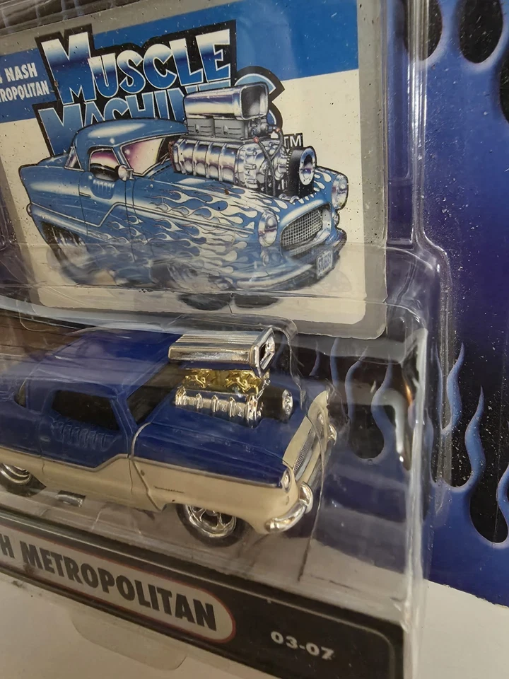 2003 Muscle Machines Blue '54 Nash Metropolitan 1:64 Diecast - Imagem 2 de 4