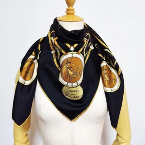GUCCI Foulard en soie motif mors de cheval accessoire de mode unisexe
