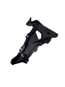 Suzuki GSX 8R 94472-25L0 Right Fairing Plastic Inner Piece Structure Turn Light