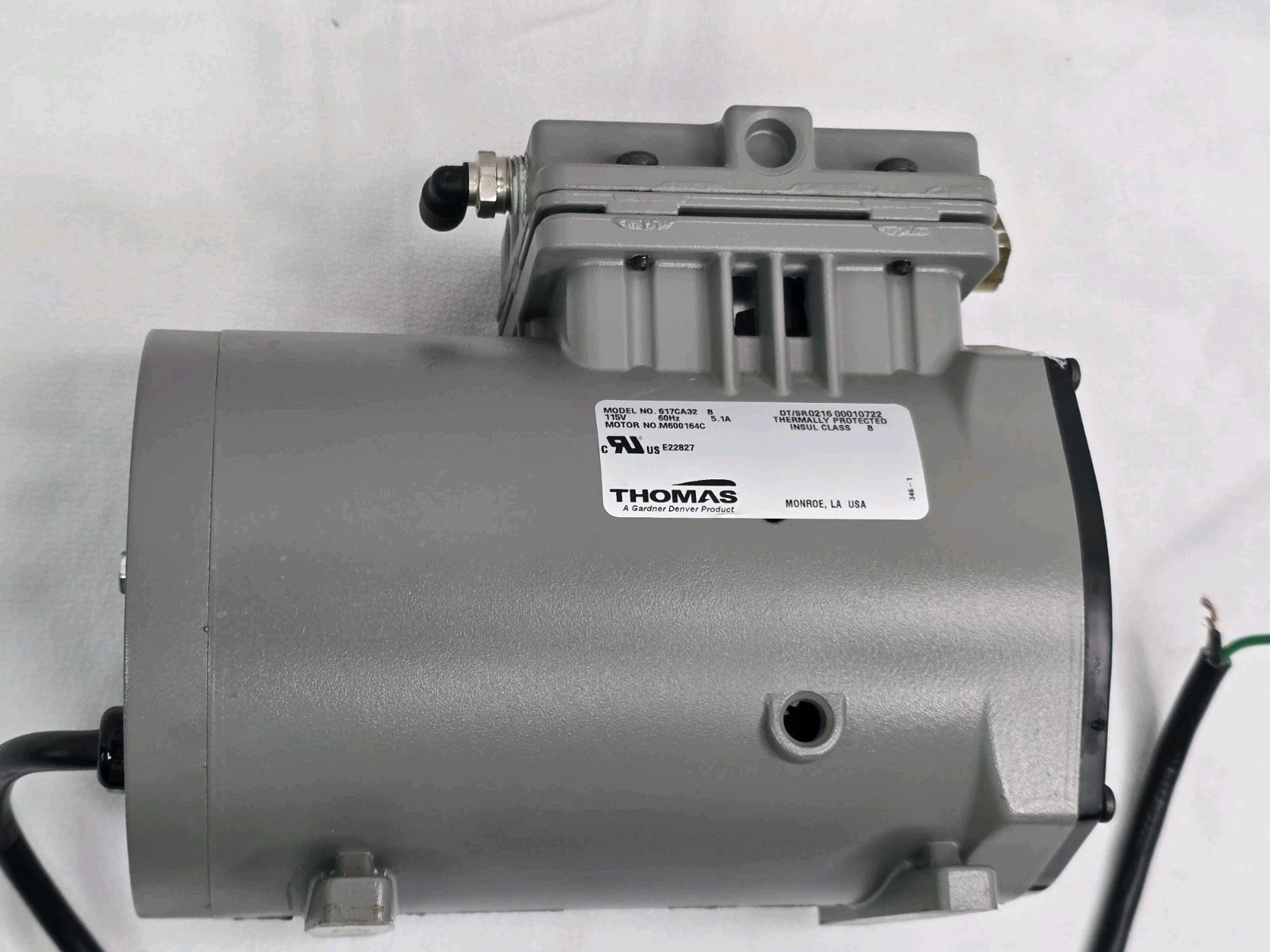 /vacuum  Pump 115v 5.1a Model 617ca32