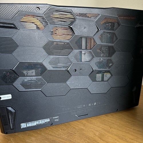 MSI Katana GF66 12UD 15.6" i7-12700H , RTX 3050Ti 512GB SSD 16GB RAM 144Hz - Picture 24 of 24