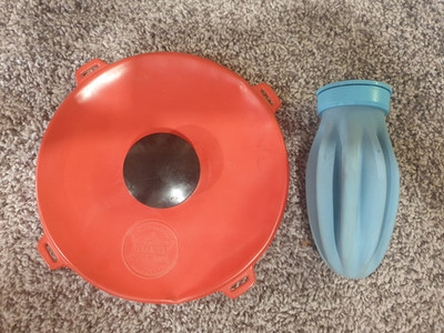 Set Of 2 Vintage Mid-Century 1950/60s Ice Bag or Cap Ice Pack
