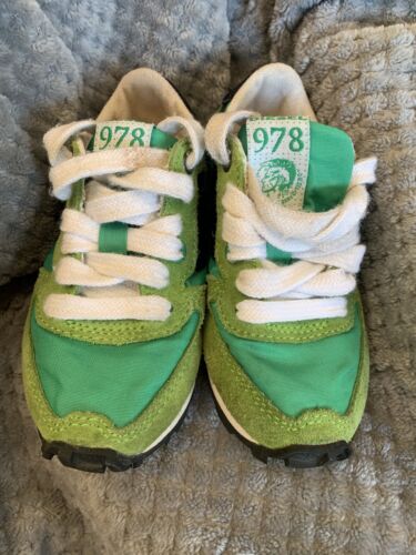 Diesel Sneakers — Infant/Toddler Sz 6.5 — EXCELLENT CONDITION - Picture 2 of 7