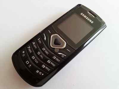 SAMSUNG GT-E1170 BLACK NEU+OVP+VIELE EXTRAS+RECHNUNG+DHL VERSAND