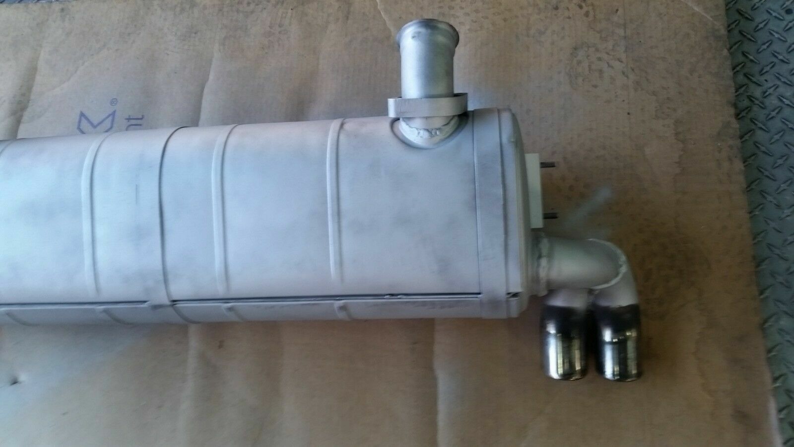 Ferrari Mondial 3.4 T rear Exhaust Muffler original part Part #  138887 PERFECT
