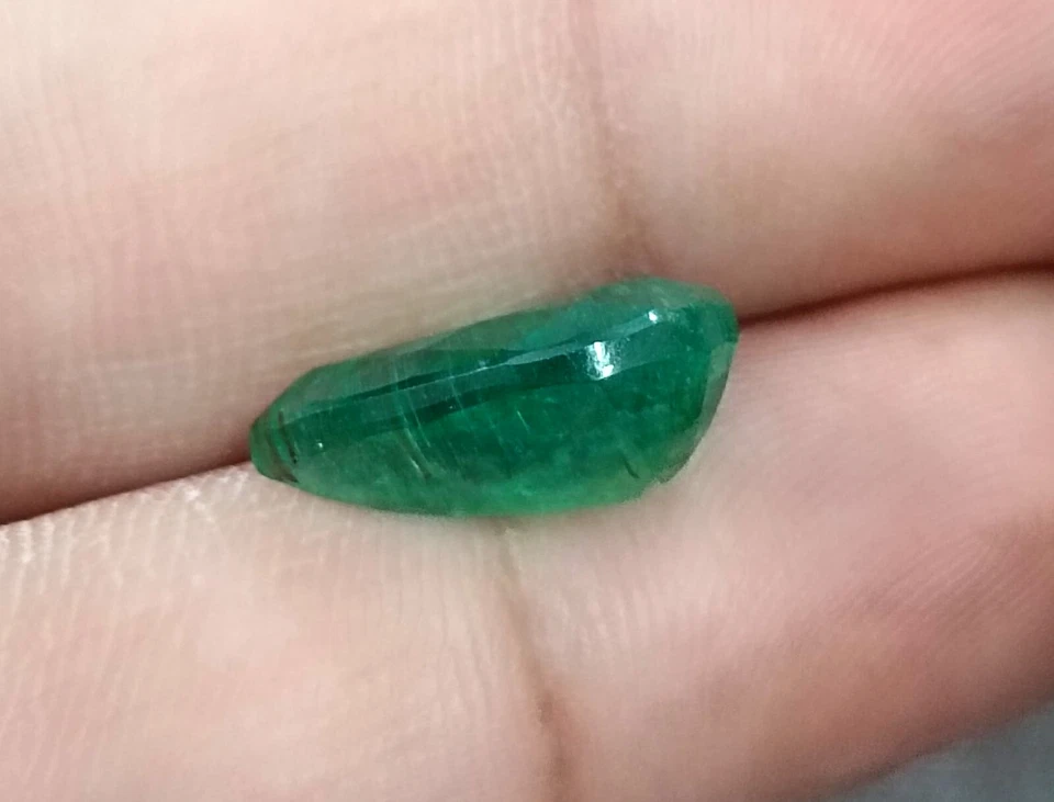 Big Size 5.87ct Certified Zambian Emerald Natural Loose Gemstone - Image 3 of 4