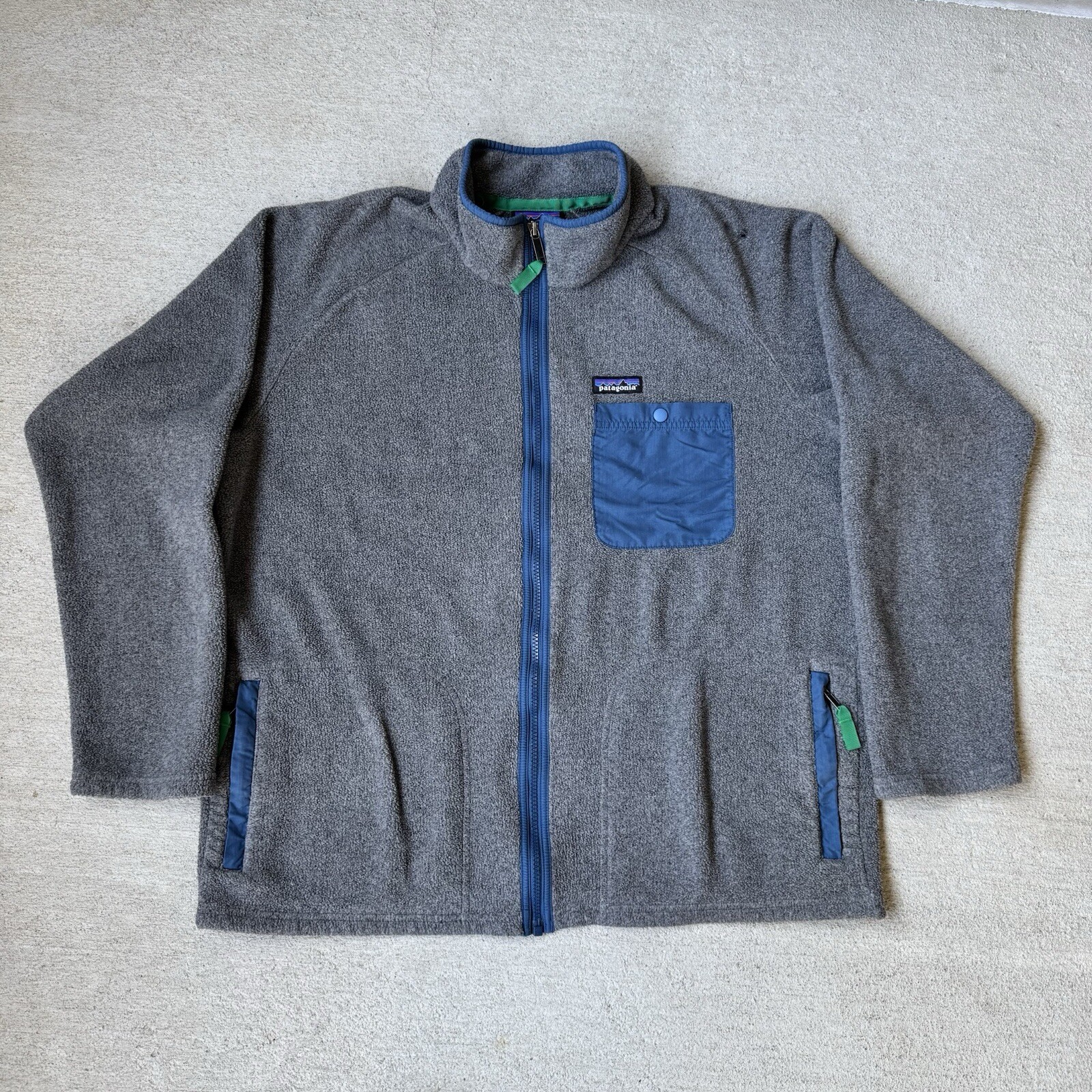 Patagonia Karstens Synchilla Full Zip Fleece Jacket for Men in Large Gray Blue for Outdoor Adventures