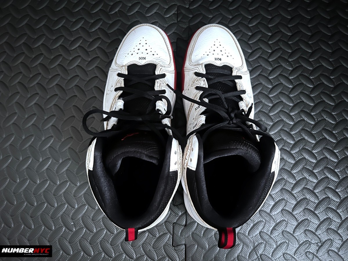 Air Jordan 2013 Phase 23 2 Men Size 11 White Red Black  display picture 1