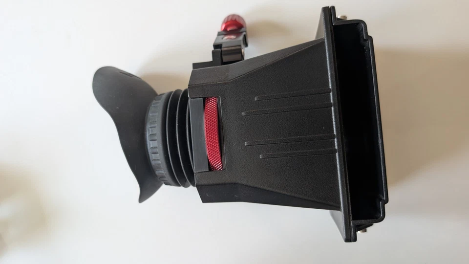 Zacuto C300/500 Z-Finder 1.8x with Mounting Kit - Image 4 of 4