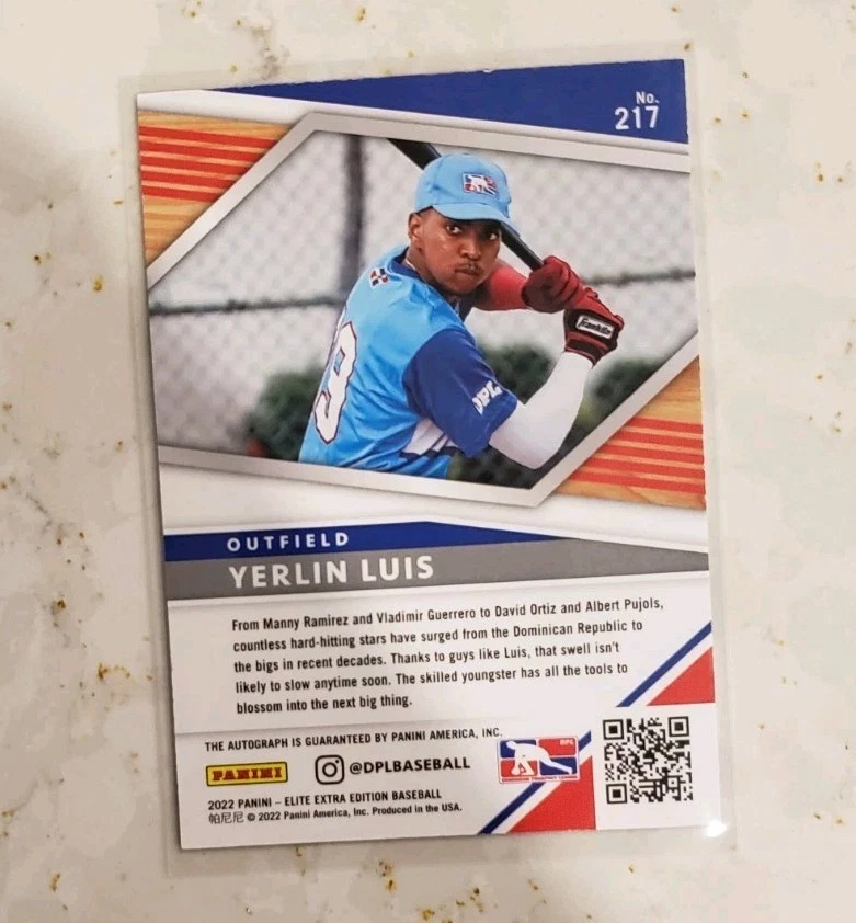 2022 Elite Extra Edition Yerlin Luis Cleveland Guardians Auto RC #217 - Image 2 of 2