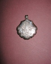 Ancien hochet en argent guirlande de fleurs de antique baby rattle whistle