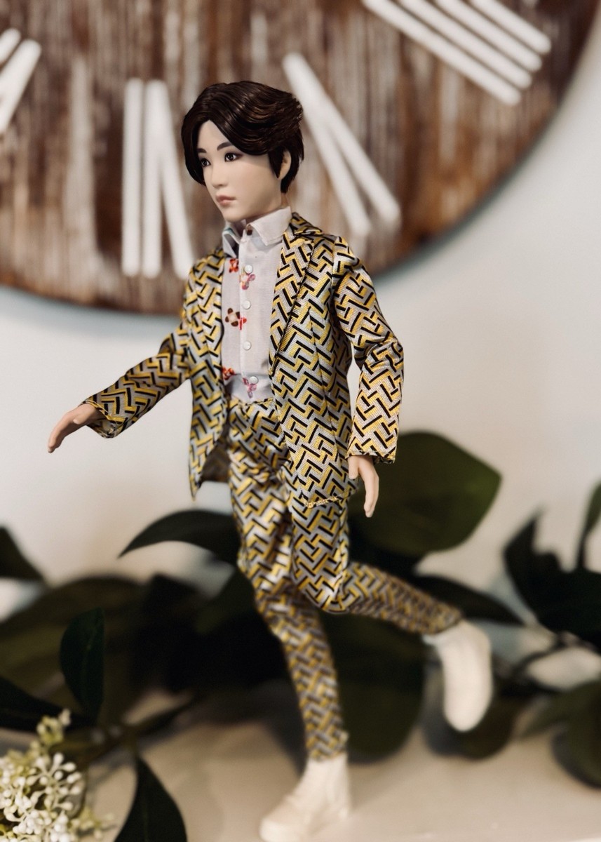 BTS Suga Doll Korean Boy Band Idol Wearing Gold & Silver Suit