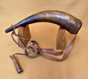 Vintage Medium Powder Horn With Powder Measure & Shoulder Strap