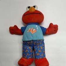 Sesame Street Sleepy Bedtime Elmo 12 Inch Soft Talking Musical Plush 2010