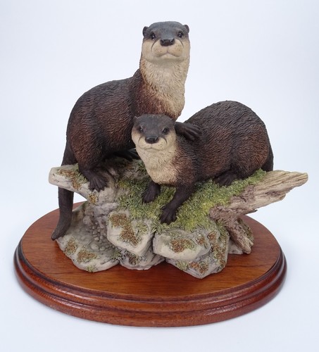 Border Fine Arts Otters Figurine Spring Romance MTR05 (53005) Limited Edition