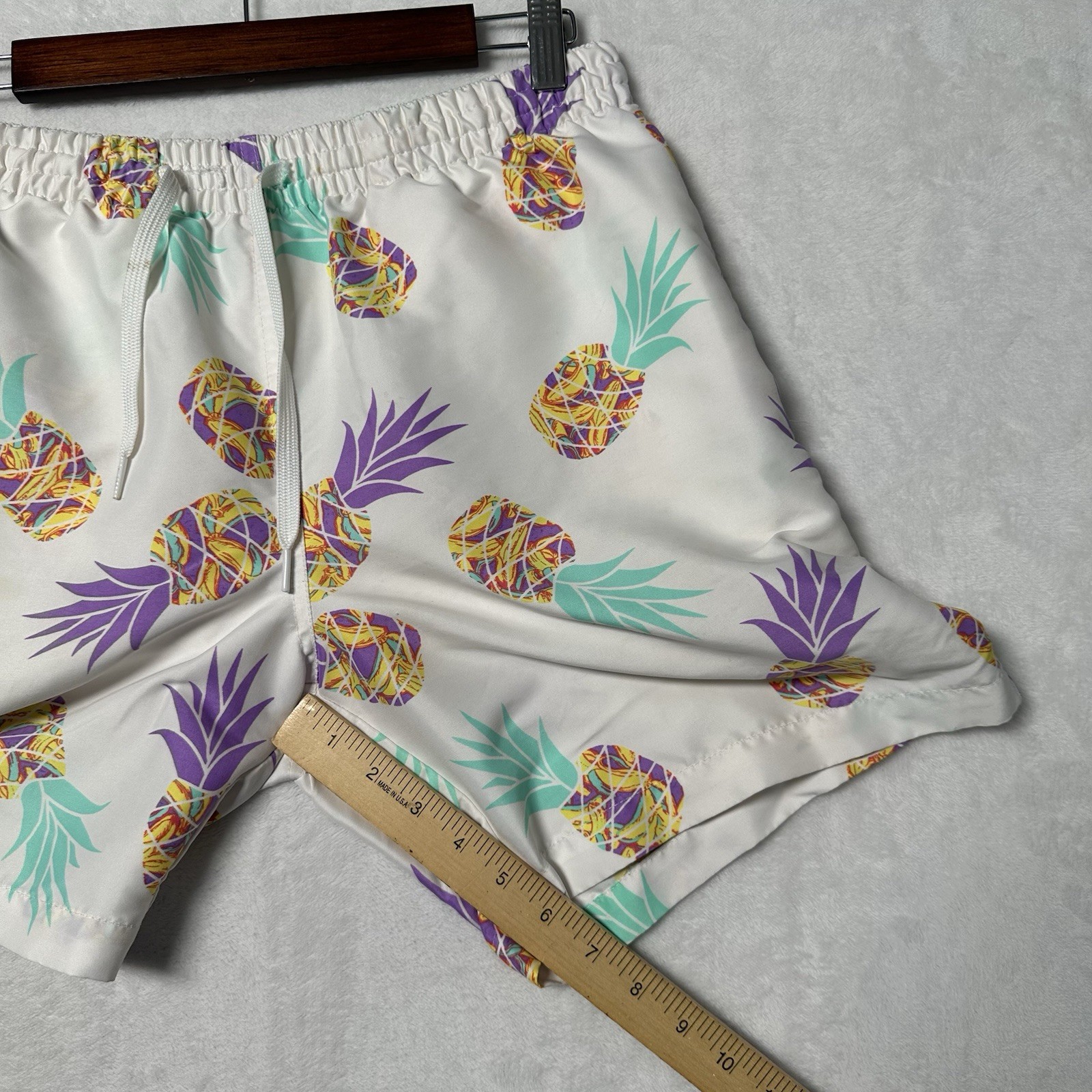 Chubbies Men's White Pineapple Drawstring Swim Tr… - image 10