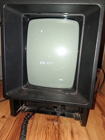Vectrex Game Console With 2 Games On Built In And 2 Overlays. Star Trek In Box