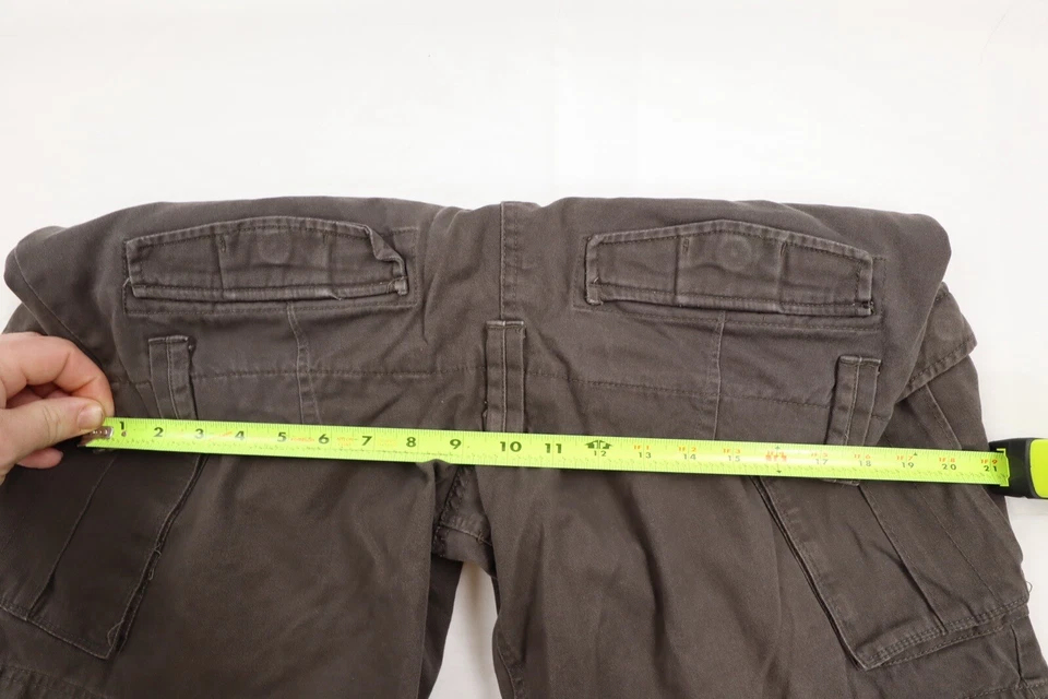 John Bartlett Consensus Men’s 36 Brown Cargo Shorts  - Image 4 of 4