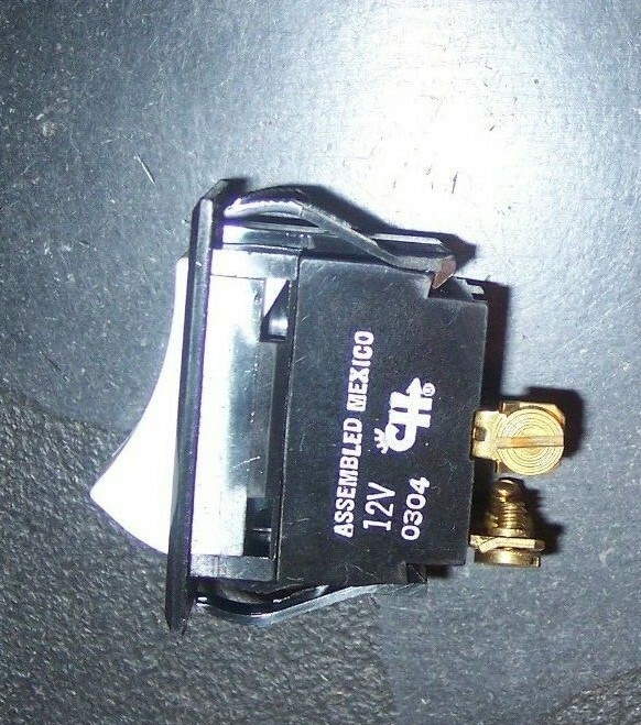 Picture 3 of 4