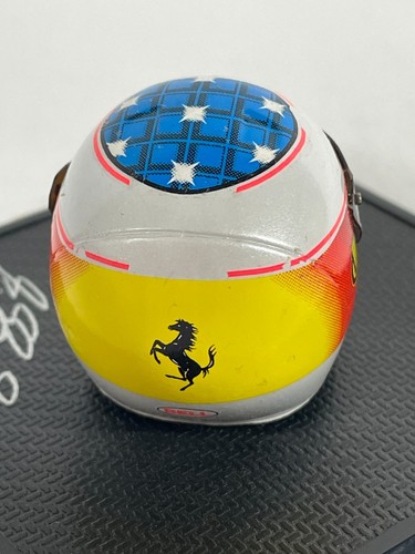 Hot Wheels Racing 1:8 Scale Michael Schumacher 1999 Helmet on Platform - Picture 4 of 7