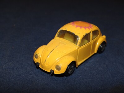 Vintage 1983 Zee Toys Diecast FLOWER POWER Yellow Volkswagen VW