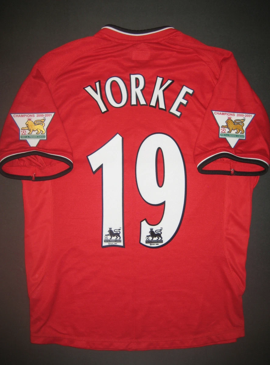 Dwight Yorke Man United kit