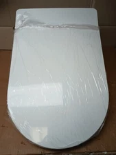 NEW SWISS MADISON SM-ST080 TOILET SEAT WITH BIDET SOME SCRUFFS/SCRAPS WHITE