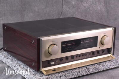 Accuphase E-305Vインテグレーテッド ステレオ プリメインアンプ Accuphase E-305V
