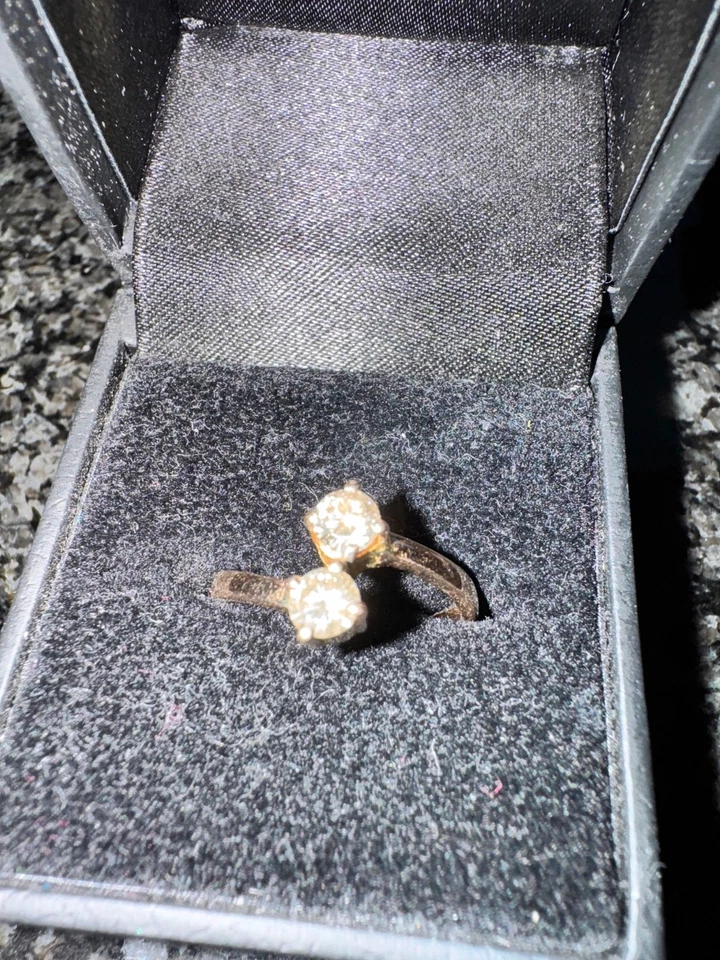 Diamond ring - Image 2 of 4