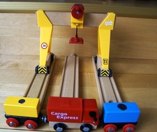 BRIO,  Kran, Portalkran mit Fahrzeugen und Lasten, gebraucht, aber gut erhalten