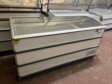 Commercial Chest Freezer