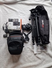 Sony Alpha 6000 plus Zubehör, Akku, Tasche, Stativ, SD Karte, Objektiv, OVP