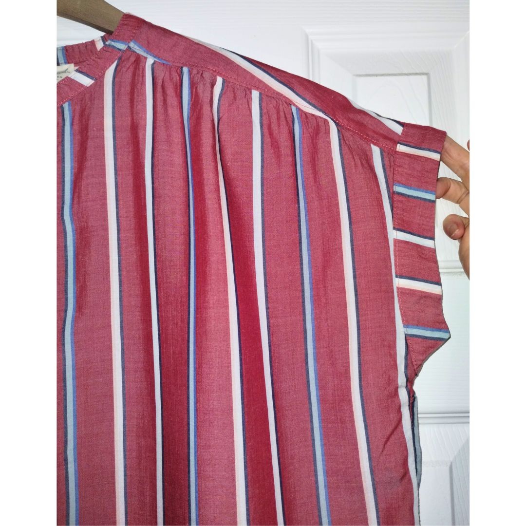 Women's Universal Thread Striped Button-Down Shor… - image 4