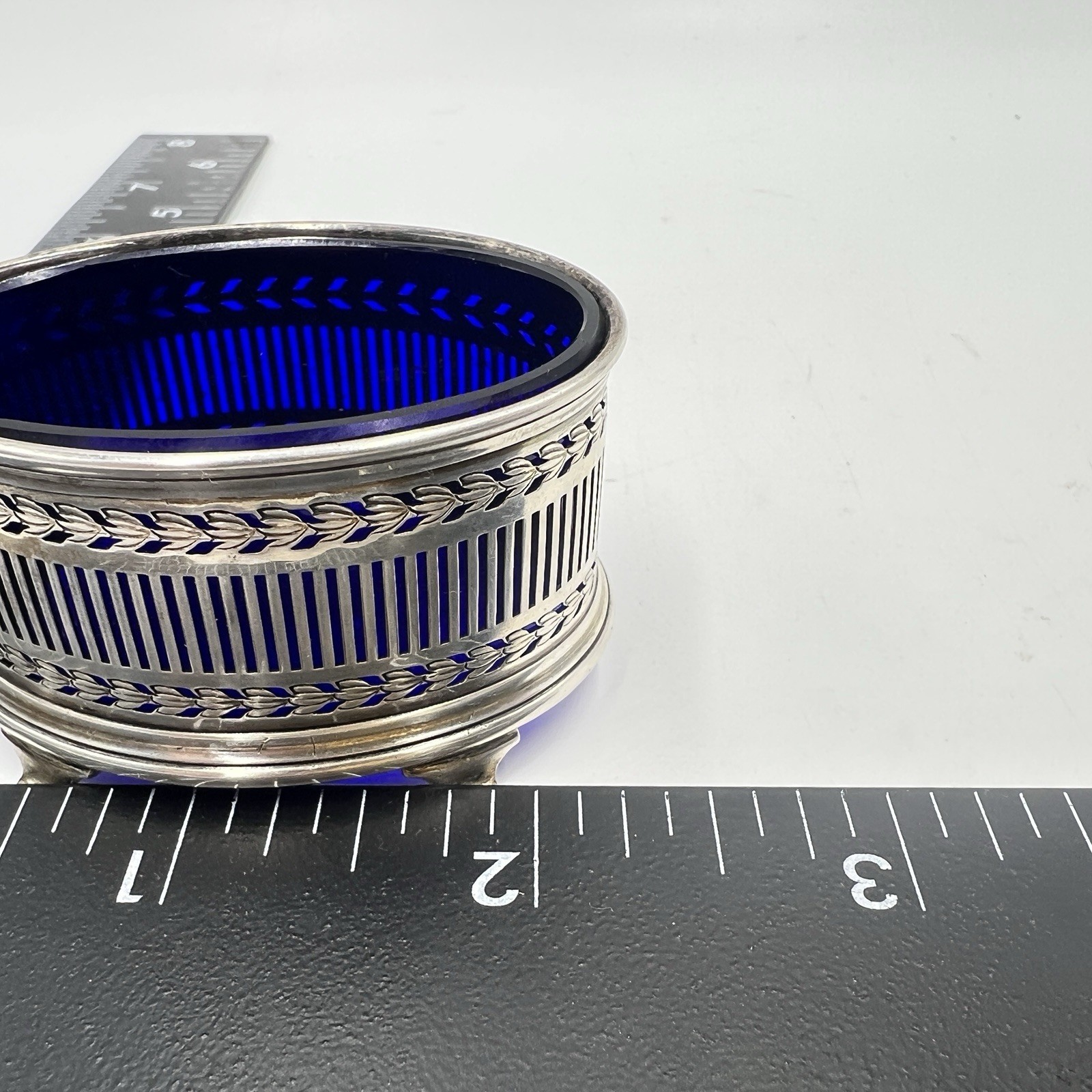 WILLIAM SUCKLING Sterling Silver & Cobalt Blue Glass Salt Cellar Birmingham 1926
