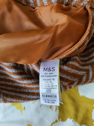 Marks & Spencer Wool Blend Skirt Uk 14 Original Prize Was £35 NOW FOR £25 - Picture 9 of 10
